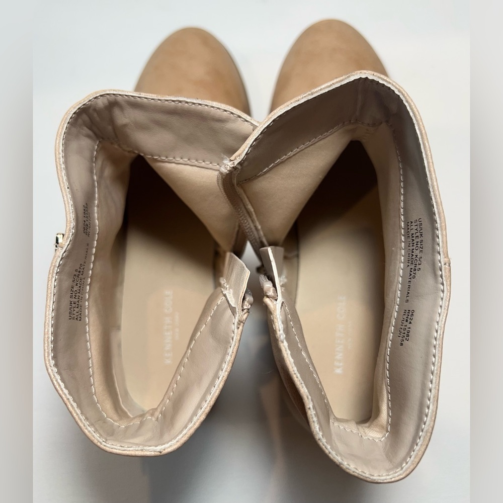 Kenneth Cole Gold Logo Women’s Size 5 Ankle Boot Two Tone Low Heel - Picture 7 of 9